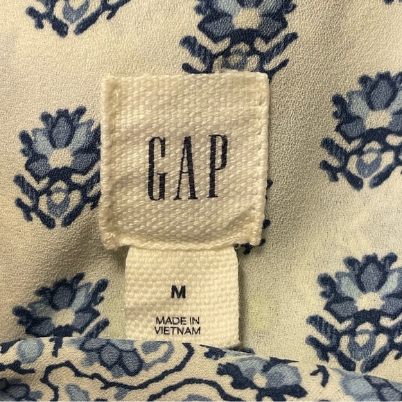 GAP Drapey Mix Print Tie Top in Blue Print - Picture 3 of 5
